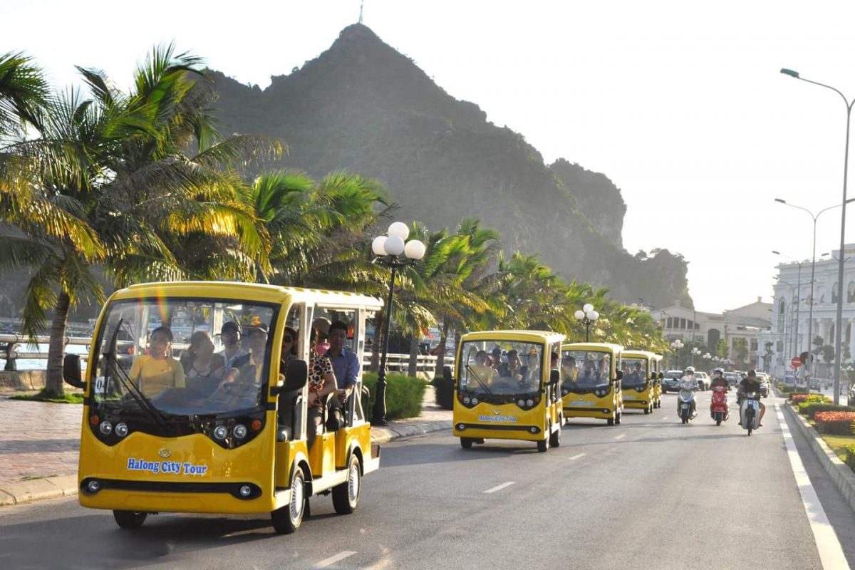 Reasons for car hugging, cyclo, bus is not the optimal solution for the tourist area
