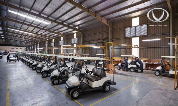 Why choose a four-wheel domestic construction electric car?