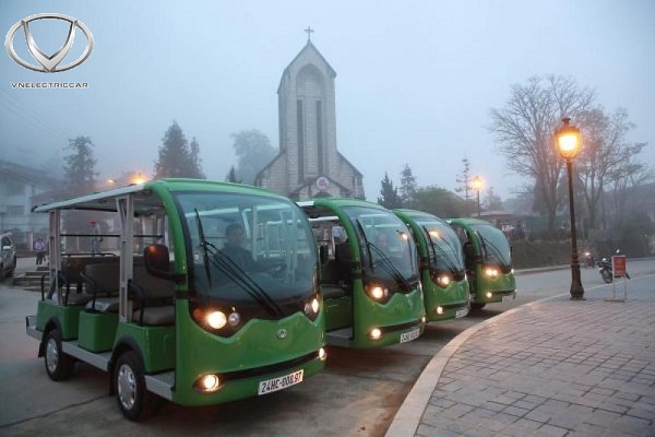 Khám phá Sapa mờ sương bằng xe điện du lịch