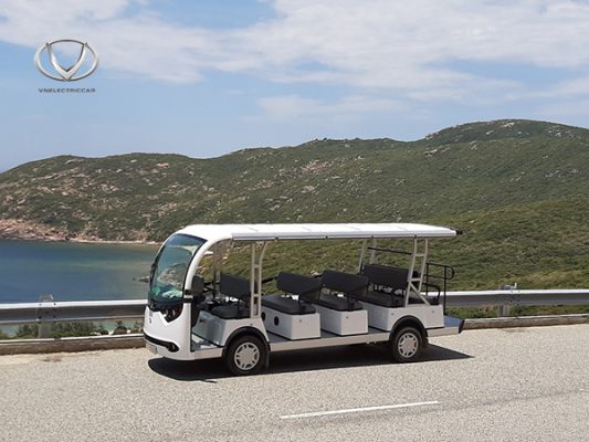 Yên tâm kinh doanh du lịch với xe điện VNE.CAR 14ACi10
