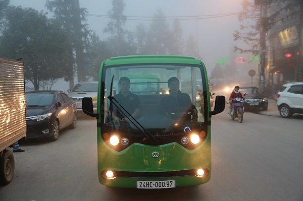 Xe ô tô điện 4 bánh - giải pháp giảm ô nhiễm cho các đô thị lớn