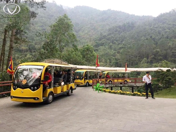 Tùng Lâm xuất 2 xe điện VNE.CAR 14AC i10 cho Công ty Cổ phần Đầu tư & Kinh doanh golf Long Thành