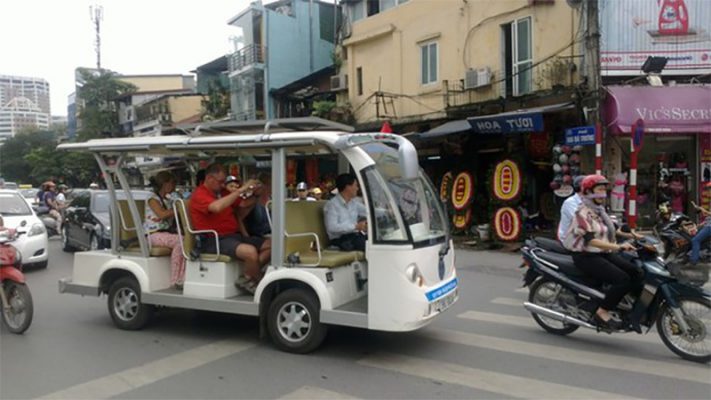 Hà Nội dự kiến mở rộng hoạt động của xe điện bốn bánh