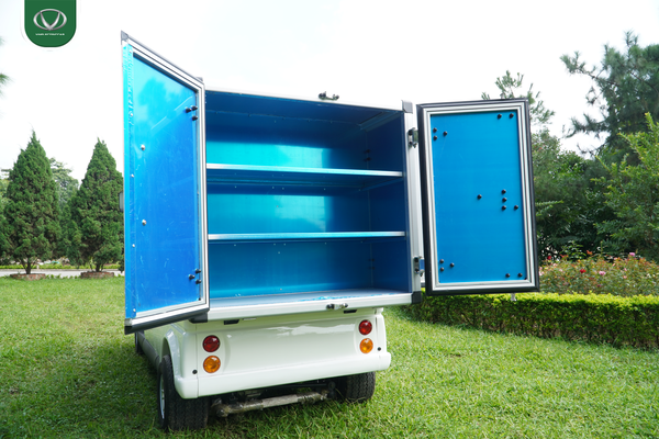 Chiêm ngưỡng mẫu xe điện chở hàng thùng kín 3 ngăn mới nhất của Tùng Lâm