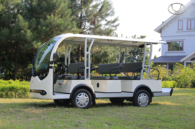 Xe điện 8 chỗ