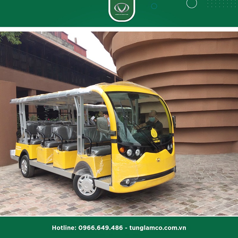 Tùng Lâm bàn giao 2 xe điện 14 chỗ VNE.CAR 14AC i10 cho Trung tâm Tinh hoa Làng nghề Việt