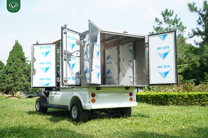 giá xe điện 4 bánh