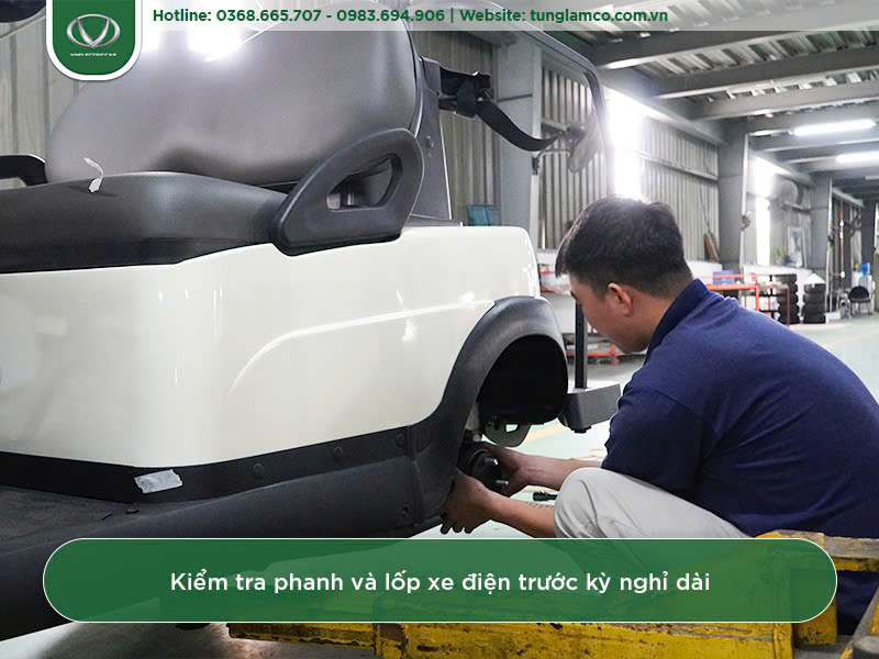 Kiểm tra phanh và lốp xe điện trước kỳ nghỉ dài