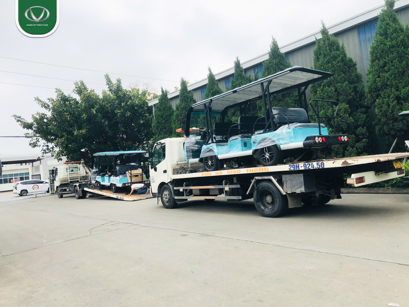 Bàn giao xe điện DG1S8 - Nâng cấp hệ thống vận hành nội khu