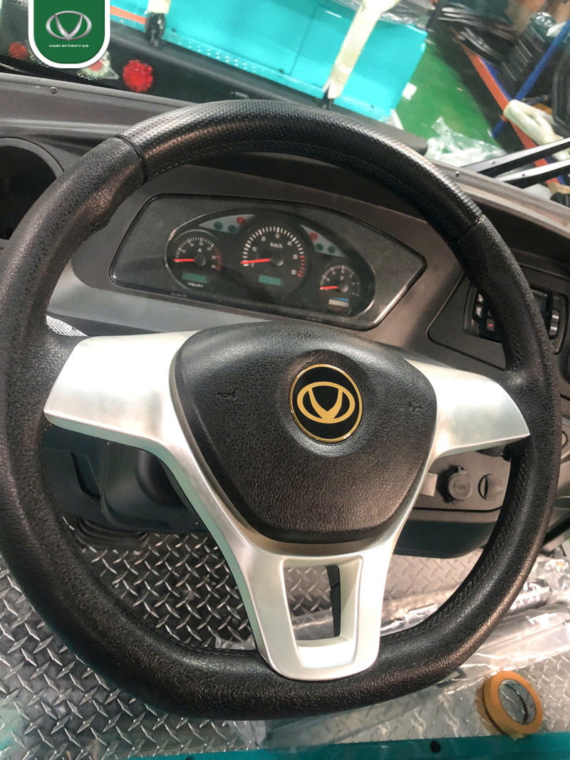 Hình ảnh bàn giao 10 xe điện VNECAR DG1S8